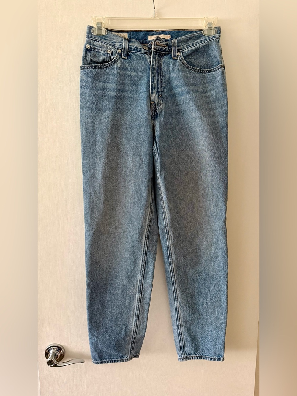 Levi’s 80s mom jeans